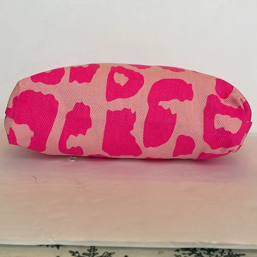 HOT PINK OVERSIZED COSMETIC BAG‎